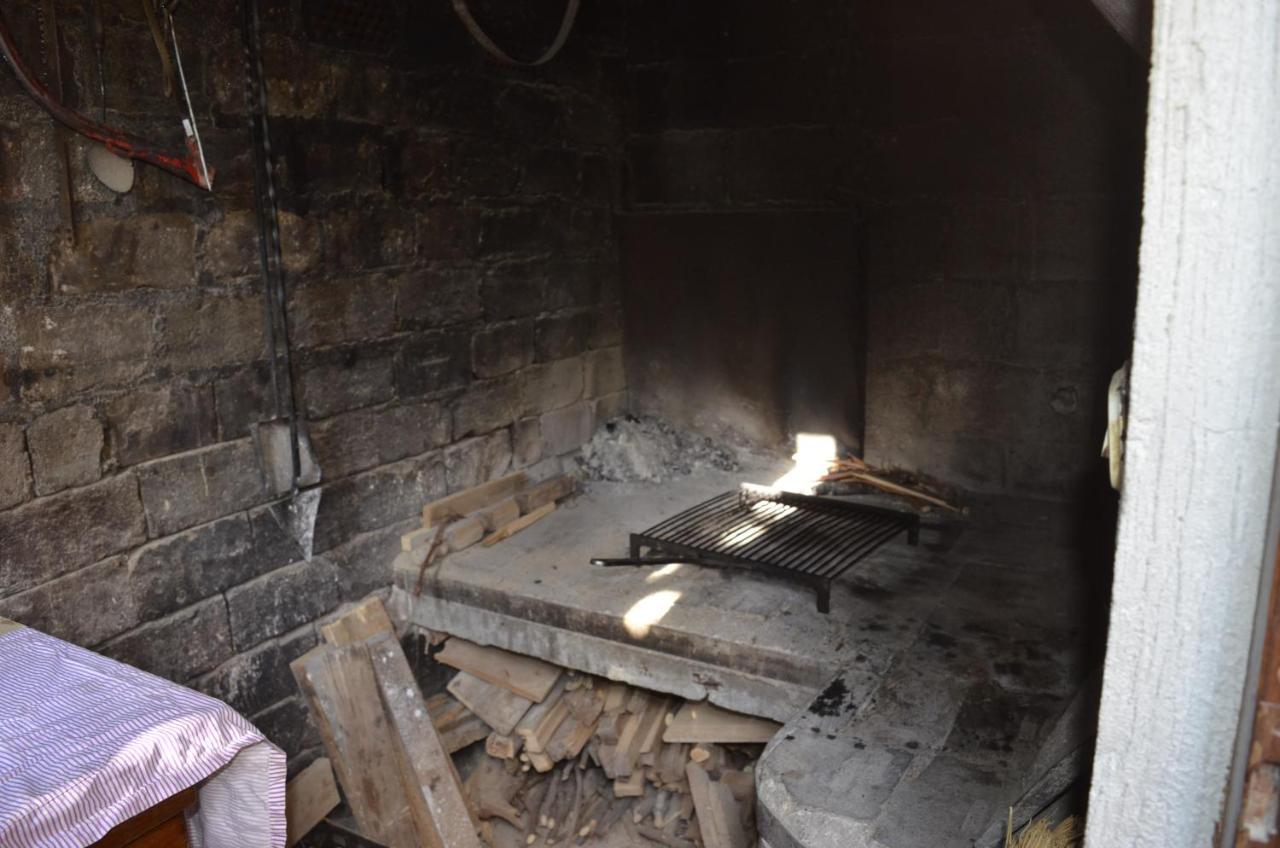 Apartment Ana Kaštel Sućurac エクステリア 写真